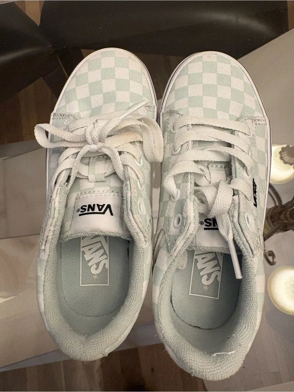 Vans kids seldan canvas light blue and white checkered size 13